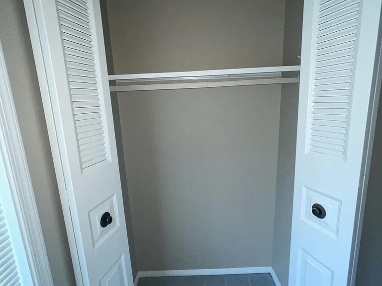 5906 Oak Leather Dr — Photo 22