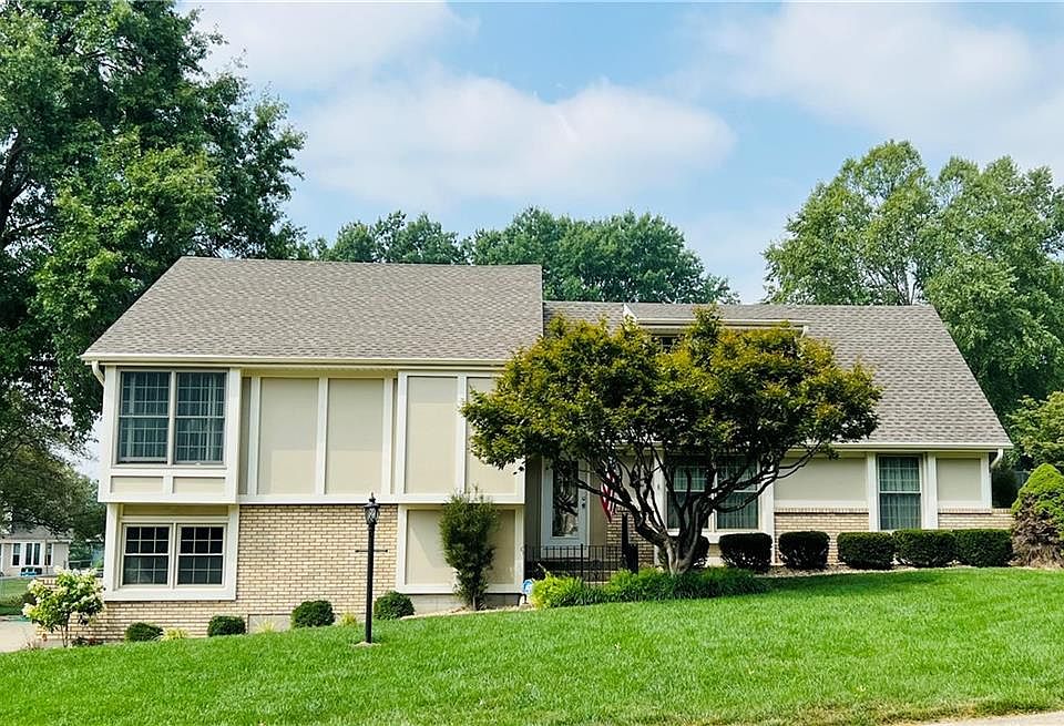 4313 Stonecrest Dr, Saint Joseph, MO 64506 Zillow