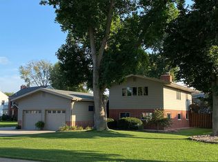 99 South Rd, Columbus, NE 68601