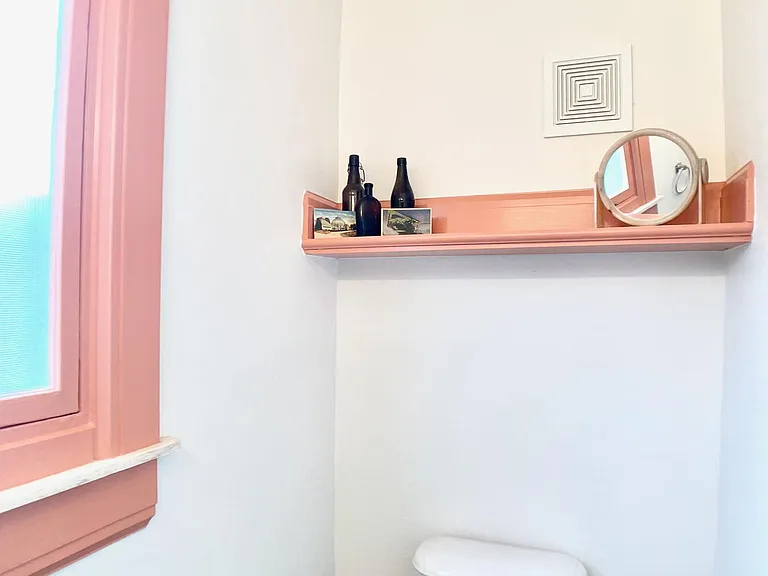 1st floor 1/2 bath.