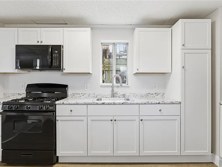 415 Carothers Ave #3 — Photo 6