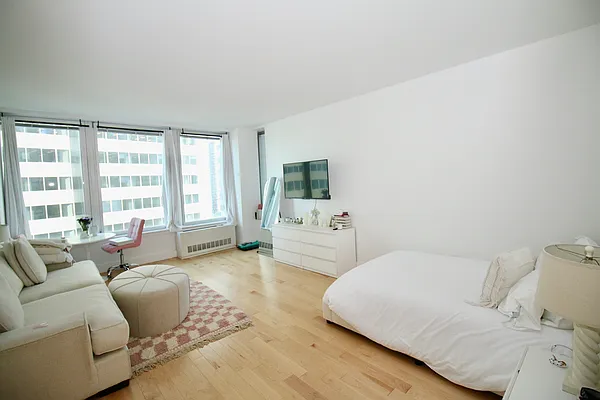 Rented by Highline Residential | media 1