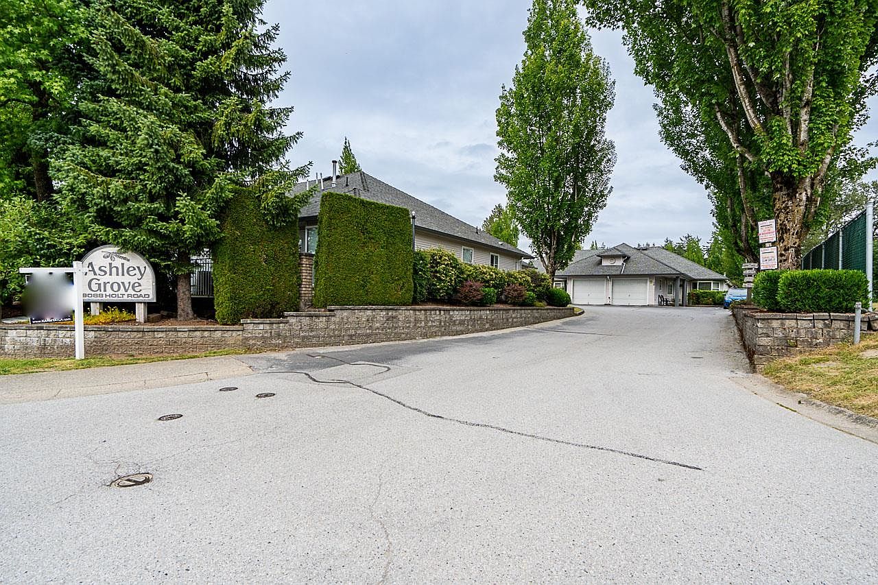 9088 Holt Rd #52, Surrey, BC V3V 4H3 | MLS #R3016843 | Zillow