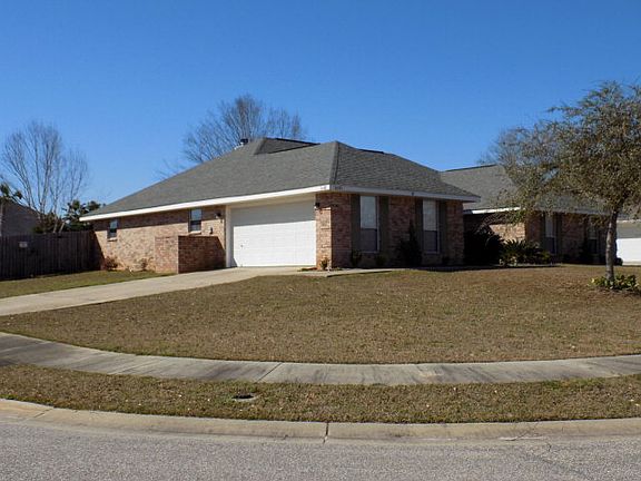 3rd image of 16481 Tempest Dr