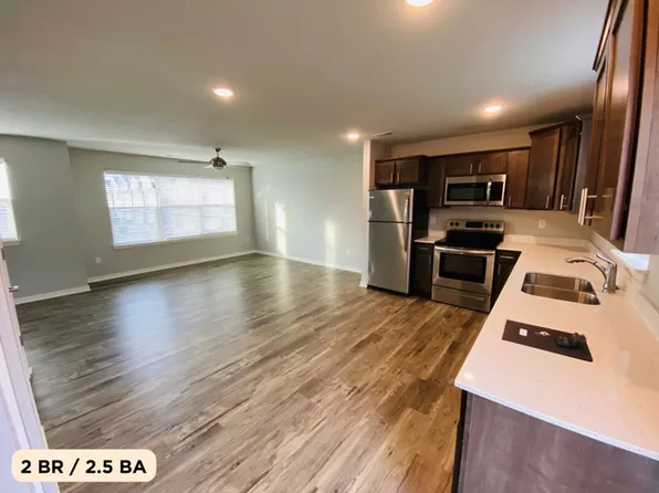 Cove at Kettlestone Townhomes