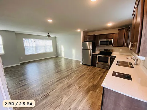 Cove at Kettlestone Townhomes Photo 1