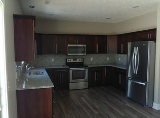 7924 S 39th St, Lincoln, NE 68516