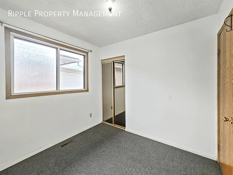 1515 36th St SE #A — Photo 10