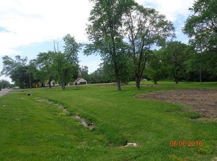 38792 N Green Bay Rd, Beach Park, IL 60087