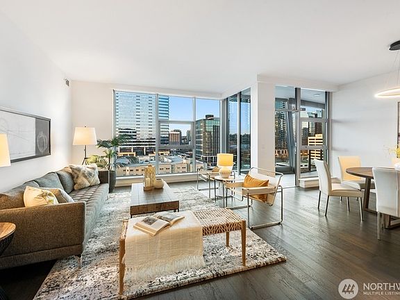 3rd image of 188 Bellevue Way NE #1402
