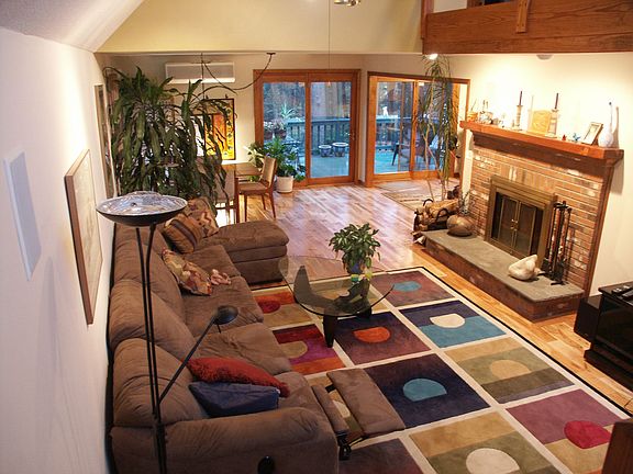 cathedral ceiling, skilight