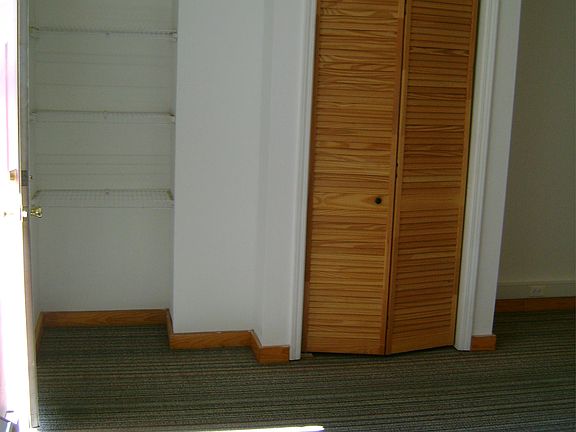 2nd image of 1015 N Molly Ct