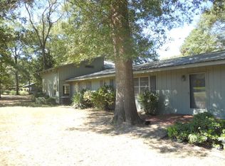 499 Big Lake Rd, Karnack, TX 75661