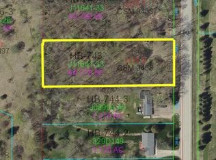 3833 Hillcrest Dr, Green Bay, WI 54313