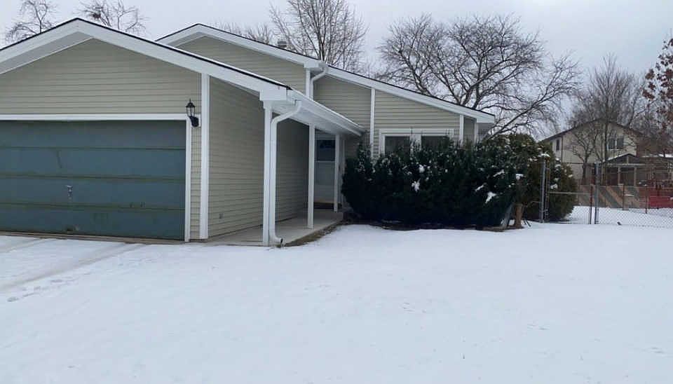 1st image of 5825 Woodgate Dr
