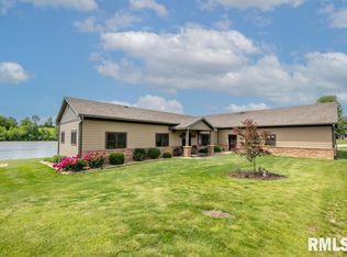 366 McGrew Dr, Avon, IL 61415