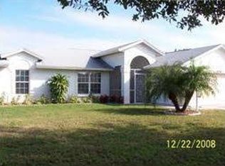 8290 Redcedar Pl, Port Saint Lucie, FL 34952