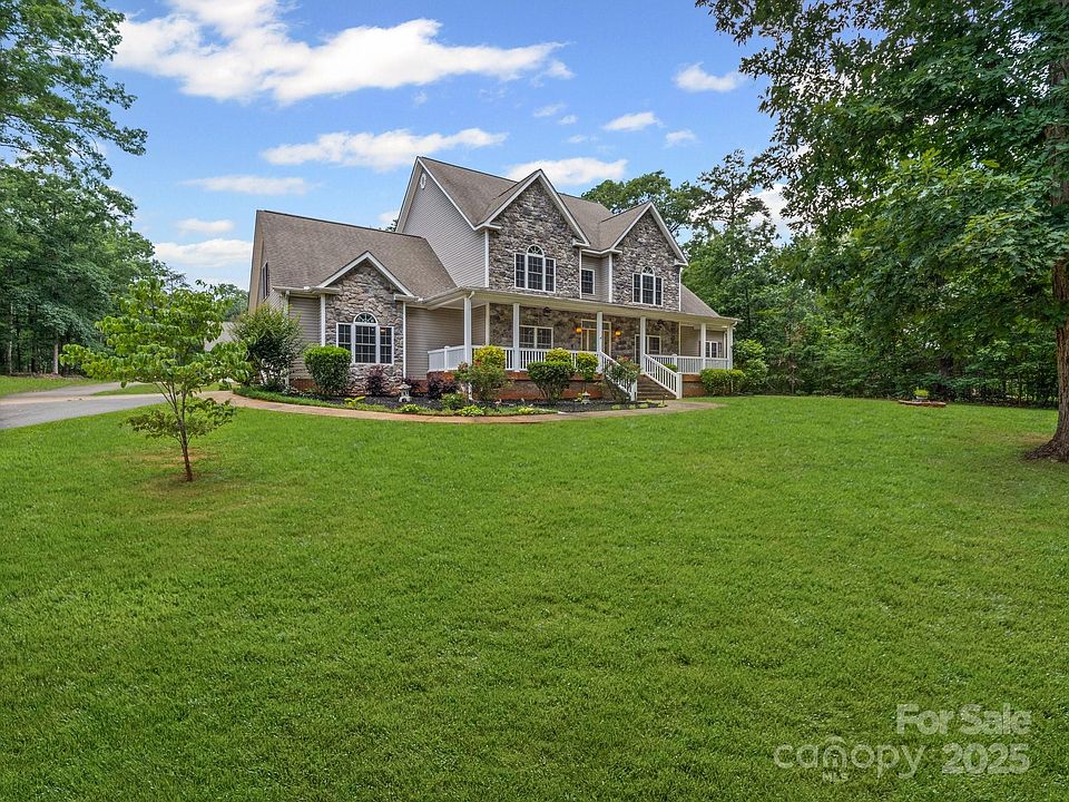 217 Blossom Hill Rd, Lincolnton, NC 28092 | MLS #4239929