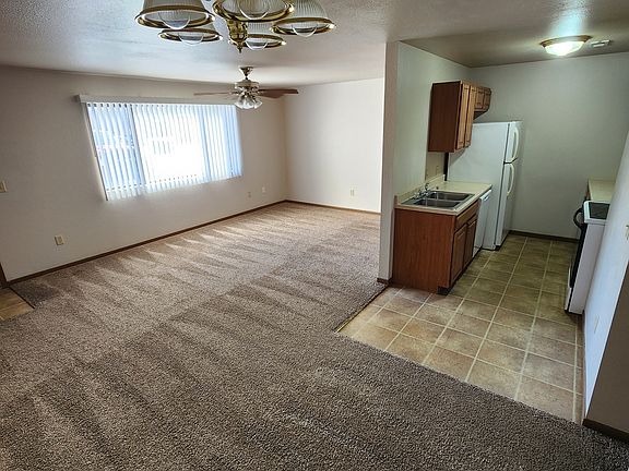 4th image of 664 Faidley Ct APT 2