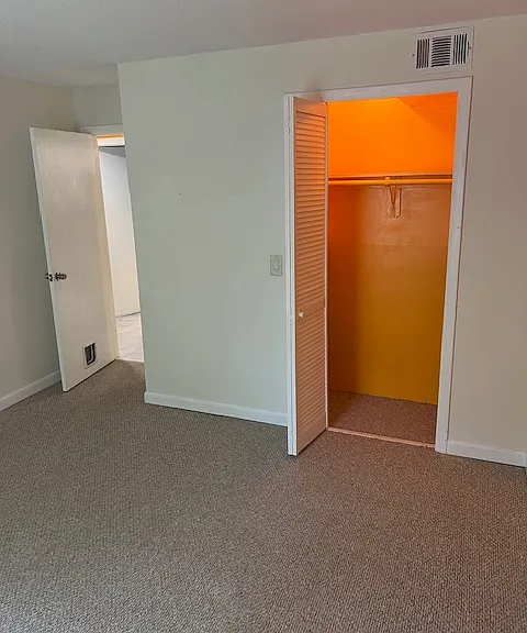 16 Shadowbrook Ln #32 — Photo 19