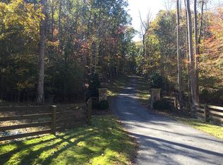 5676 Kennedy Rd, Suwanee, GA 30024