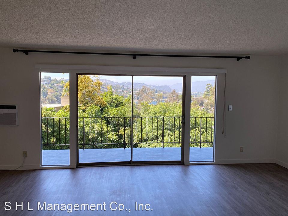 1st image of 2318 Duane St APT 2