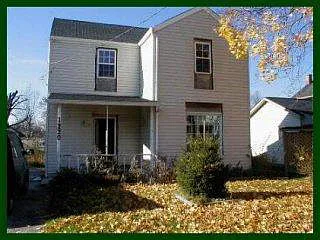 1544 N Cherry St photo 1