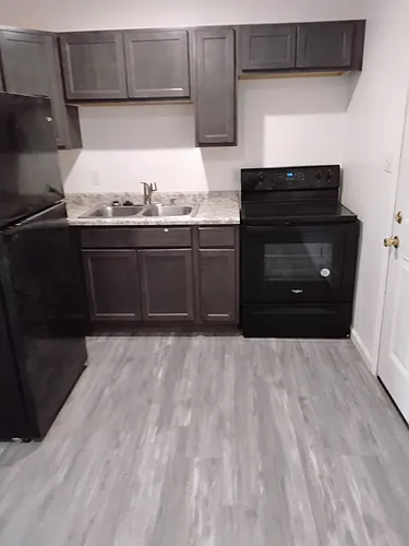 7633 Blackberry Ln Photo 1