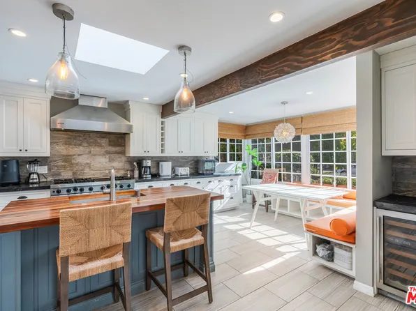 12413 Beatrice St, Los Angeles, CA 90066