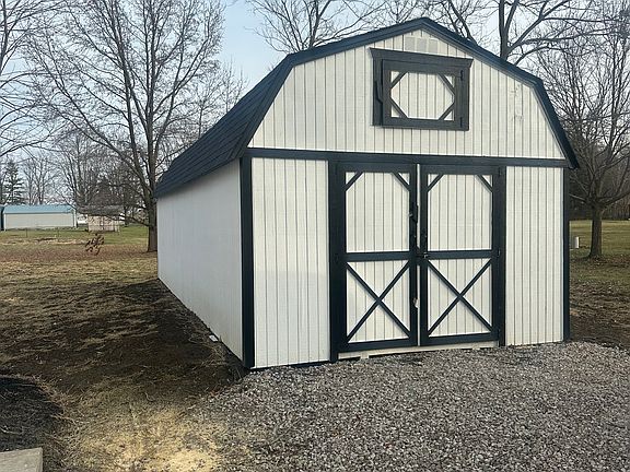 2nd image of 2976 Craven Dr