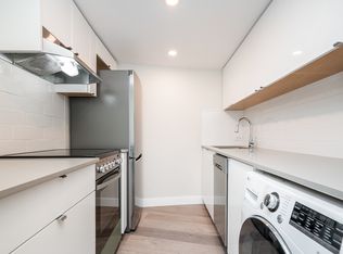 1011 Beach Ave #703, Vancouver, BC V6E 1T8