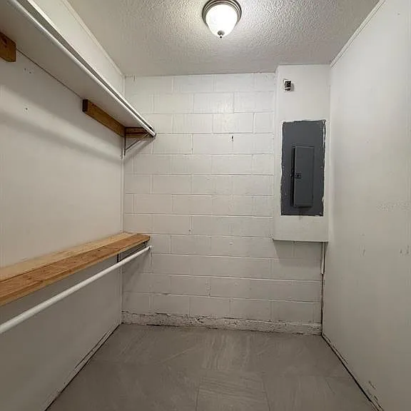 23737 Lake Ave — Photo 5