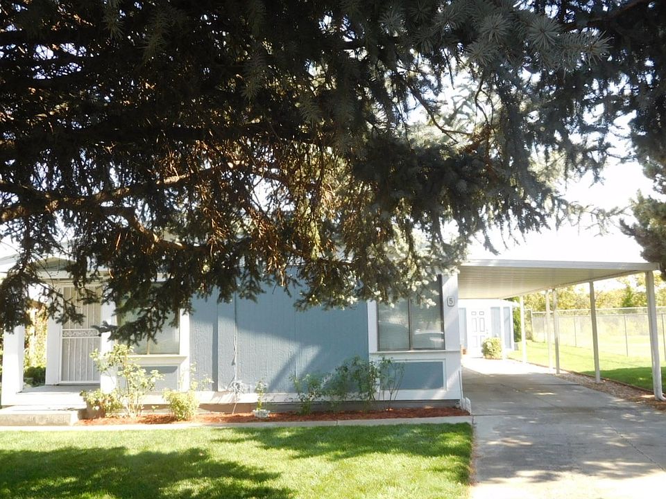1st image of 637 NW 8th Ave Unit 5