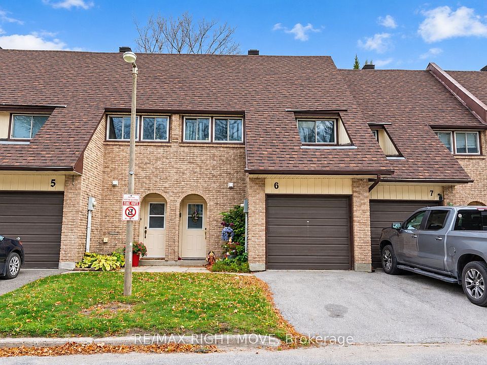 1st image of 67 Fittons Rd E #6