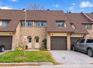 67 Fittons Rd E #6, Orillia, ON L3V2J2