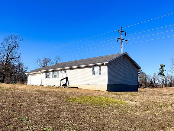 4th image of 318 Shadow Rock Lake Rd