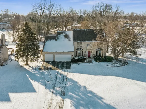 433 Running Deer Ln, Gilberts, IL 60136