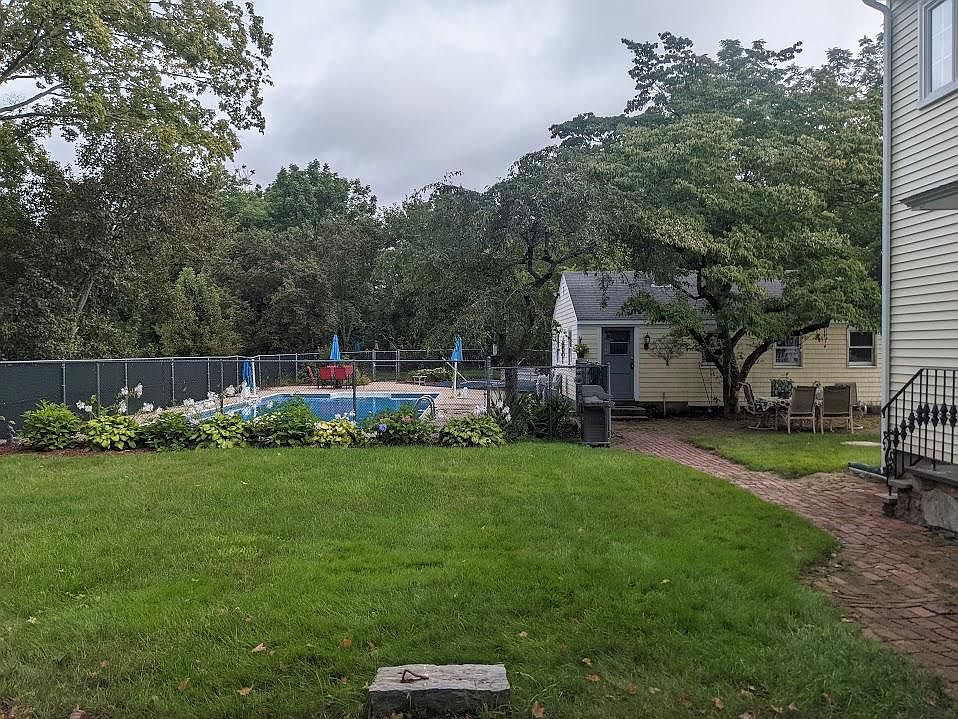 189 Danielson Pike A, North Scituate, RI 02857 Zillow