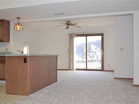 5th image of 1792 Westport Cv