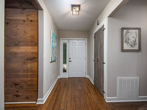 Wow factor from foyer!