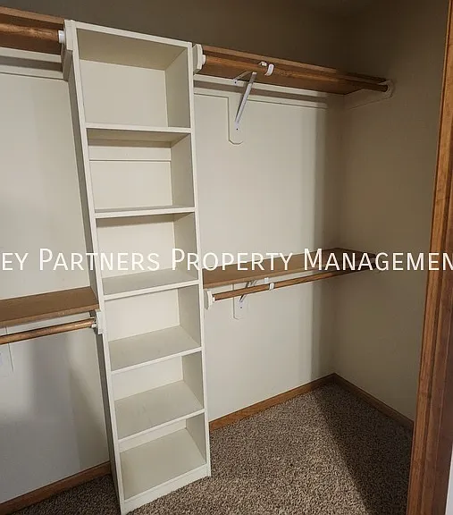 1640 SW Highland Dr — Photo 12