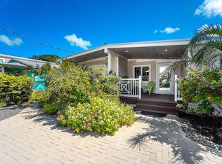 19570 Mayan St, Sugarloaf Key, FL 33042