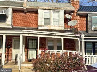 421 Darby Ter, Darby, PA 19023