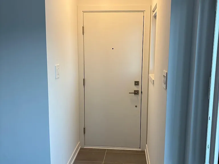 55 Romilly Ave — Photo 5