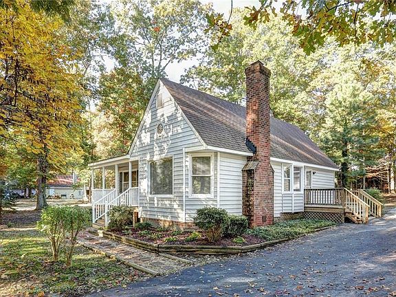 2nd image of 4458 Thorncroft Dr