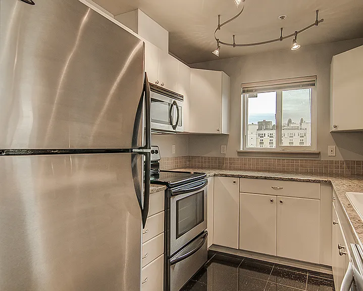323 Queen Anne Ave N #712 — Photo 23