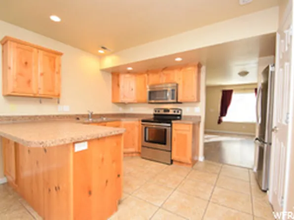 411 W 2000 S APT 7, Perry, UT 84302
