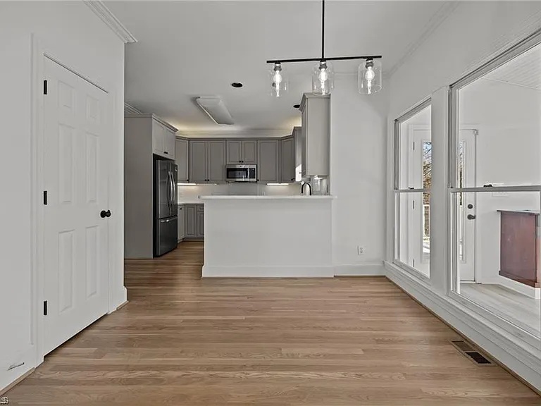 5305 Coveview Ct — Photo 11