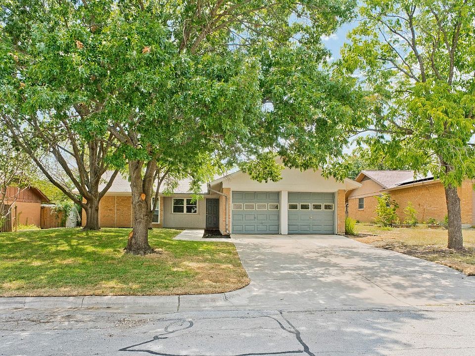 1st image of 2952 Portales Dr