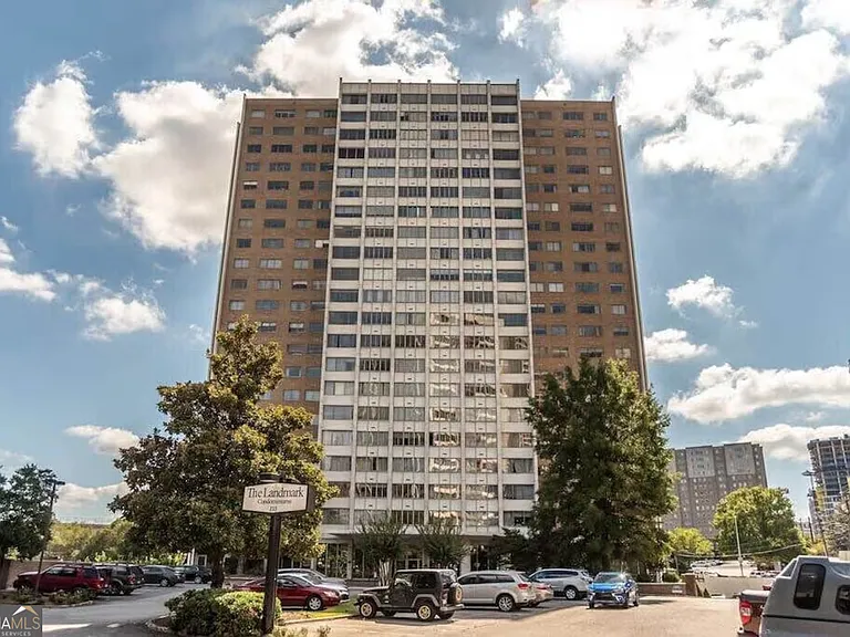 215 Piedmont Ave NE #301 — Photo 18